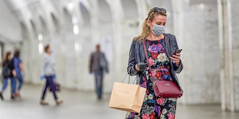 Москвичей приглашают протестировать чат-бота метро