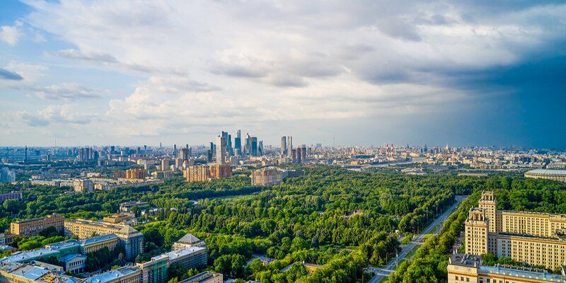 По итогам первого полугодия 2022 года доходы бюджета Москвы составили 53,7% от плановых значений на текущий год