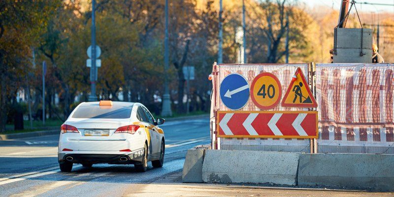 На некоторых улицах в ЦАО и ЮВАО временно изменится схема движения