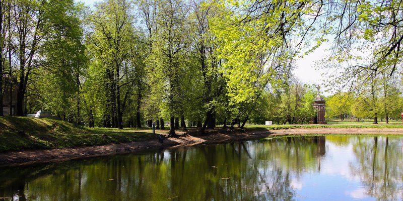 На юго-западе Москвы продезинфицируют водоемы