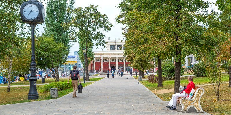 Свидетель прошлого века: на станции метро «Динамо» обнаружили старинный пол