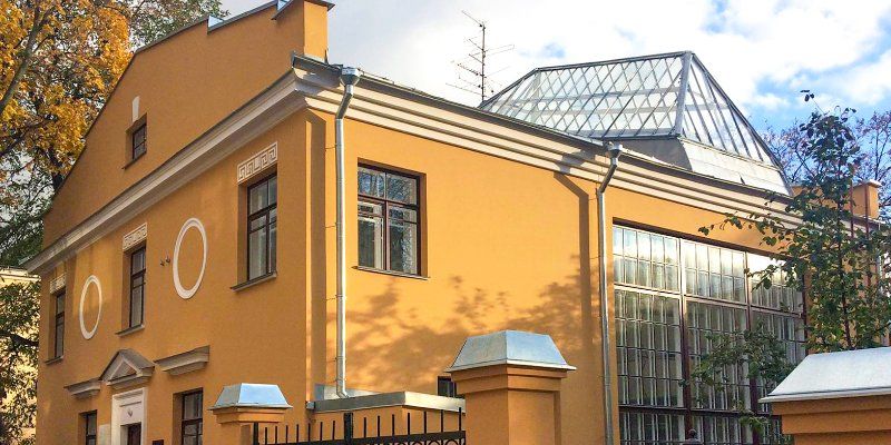Конструктивизм с элементами классики: реставрация дома Веры Мухиной завершена