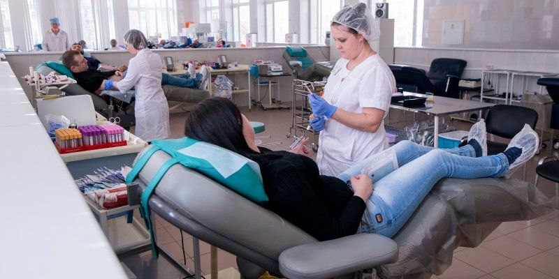 Портрет донора: кто чаще всего сдает кровь в столице