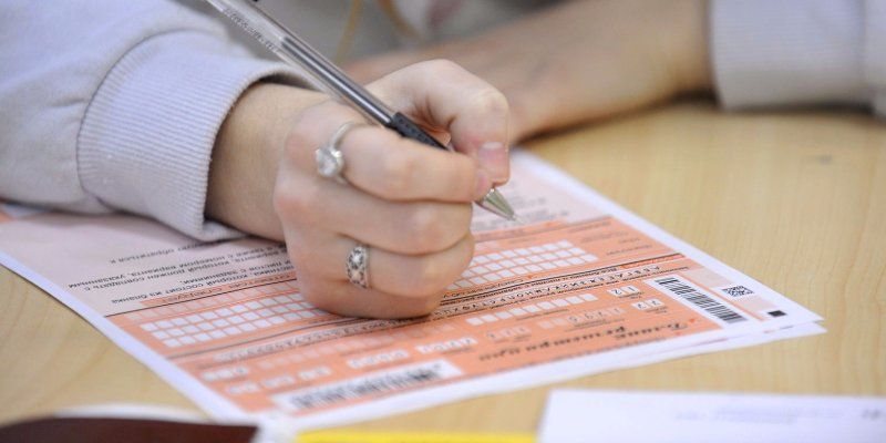 Около 1600 человек станут общественными наблюдателями на ЕГЭ и ГИА в 2017 году