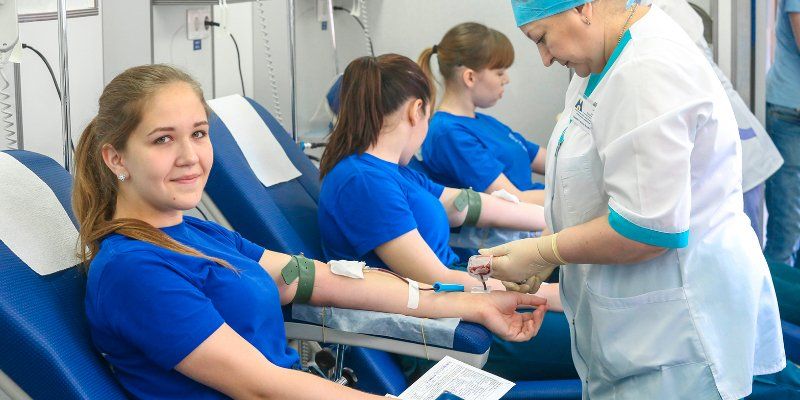 Почетные доноры Москвы: объявлены награды первого фестиваля студенческого донорства