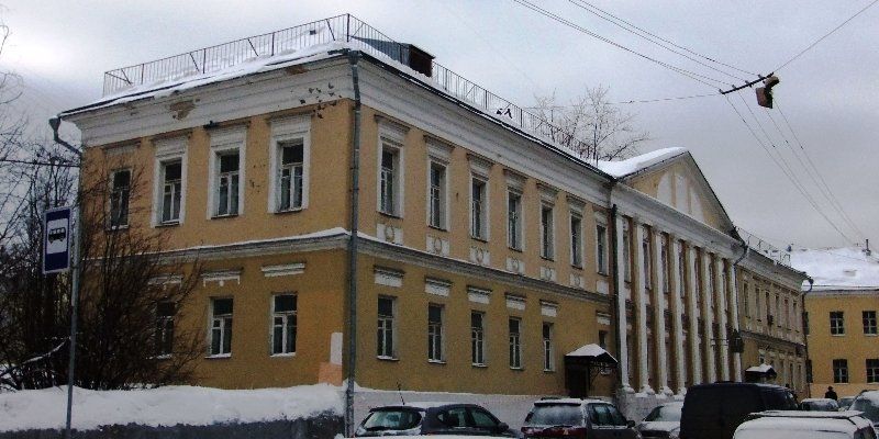 Мосгорнаследие остановило незаконные работы в старинной усадьбе в Басманном районе