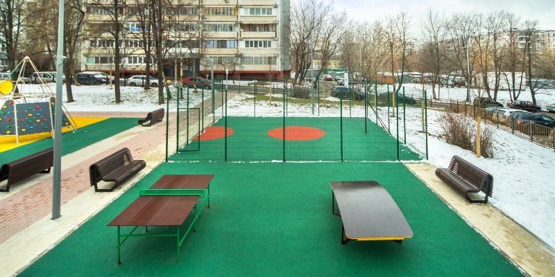 Зеленый театр и спортивная зона: каким стал после благоустройства сквер Победы