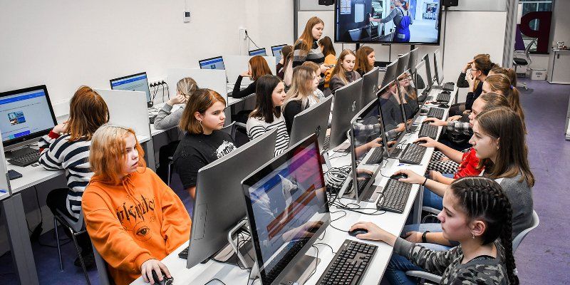 Беспилотники, роботы и электрокары: на ВДНХ отпразднуют День российской науки