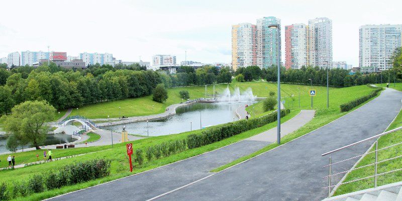 «Лужники», «Космос», «Интурист»: семь мест олимпийской Москвы