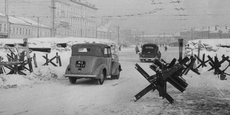 Ежи-звездочки, первая подлодка и сбитый дирижабль. Военные истории из московских музеев