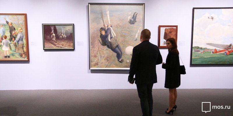 Выставка русского авангарда и соцреализма открылась на ВДНХ