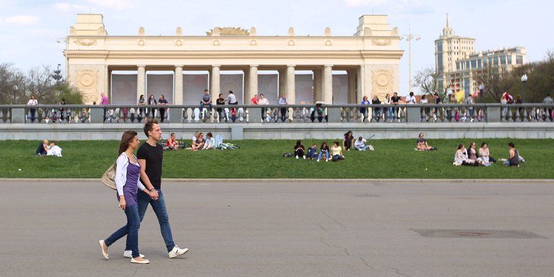 Включить старинный рубильник и прыгнуть в прошлое: что предлагают «долгожители» Парка Горького