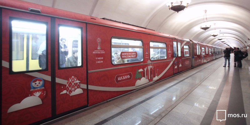 Футбольный поезд появился в Московском метрополитене