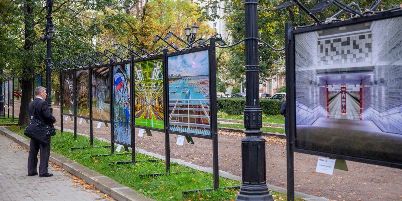 Создатели московской подземки: на Тверском бульваре открылась выставка «Искусство строить метро»