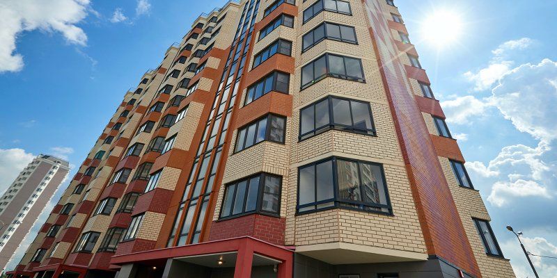 Жители старого дома в Южном Бутове переехали в новые квартиры по программе реновации