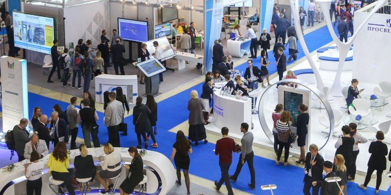 Образец электронного портфолио директора школы представят на форуме «Город образования»