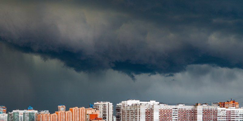 Гроза и сильный ветер ожидаются в ближайшие часы
