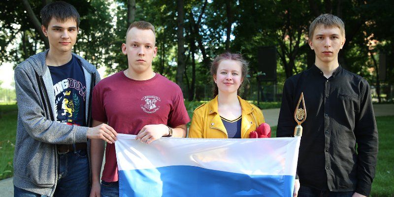 Московские школьники завоевали две серебряные медали на Международной химической олимпиаде