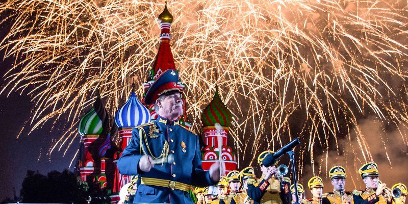 Военные оркестры, рок и конный манеж: как пройдет XII фестиваль «Спасская башня»