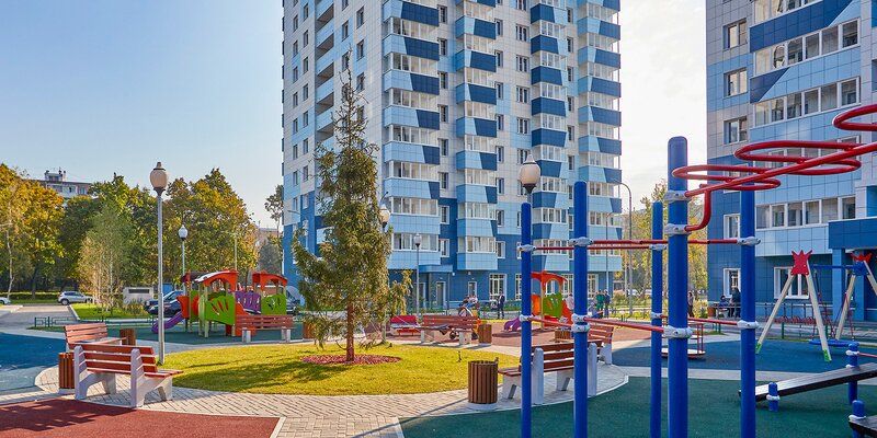 163 дома строятся в Москве по программе реновации