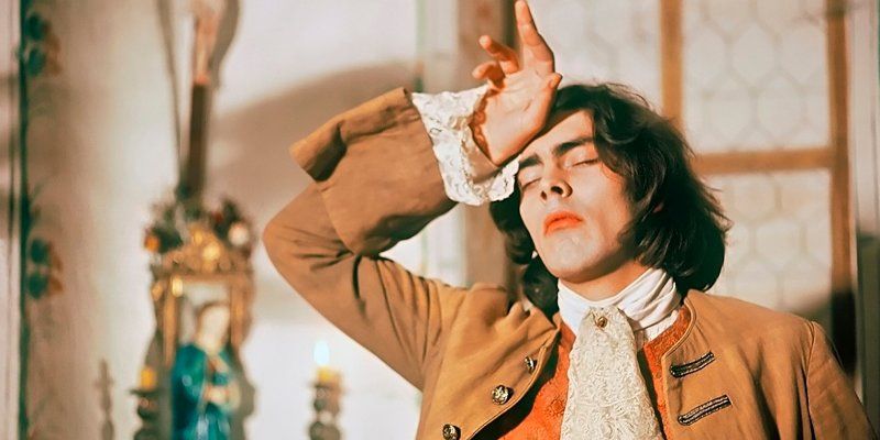 «Мелкий бес», «Стеклянное сердце» и «Пляжный бездельник». Планы на вечер пятницы