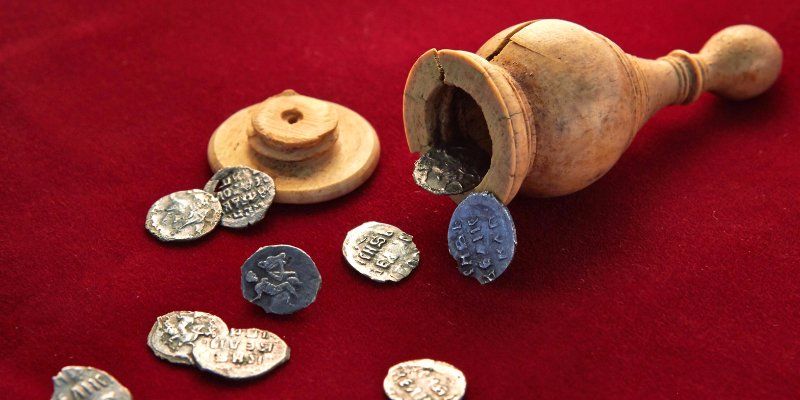 A “chess” treasure from time of Ivan the Terrible found in Moscow