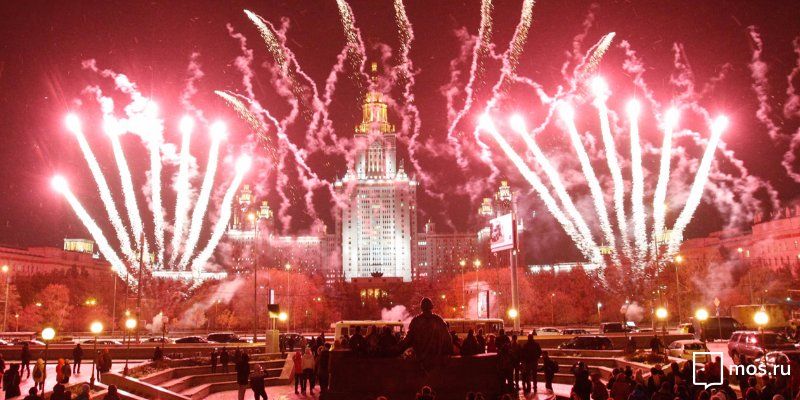 «Круг света» покажет самое масштабное шоу на высотке МГУ