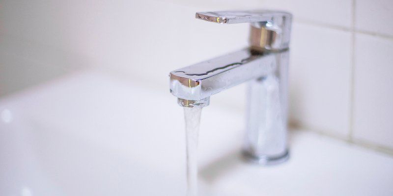 В столице началось сезонное отключение горячей воды