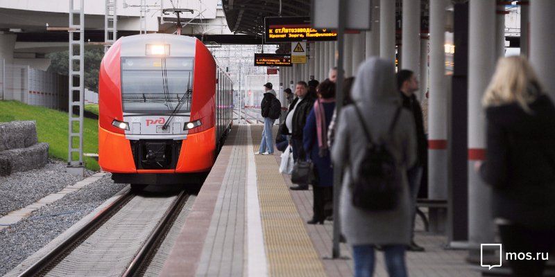 Более 250 тысяч пассажиров проехали по МЦК в первый день платного режима работы