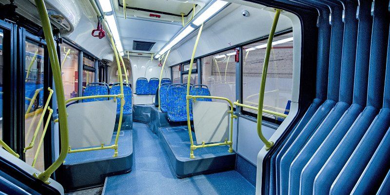 Как будут работать автобусы на юге и севере Москвы в праздничные дни