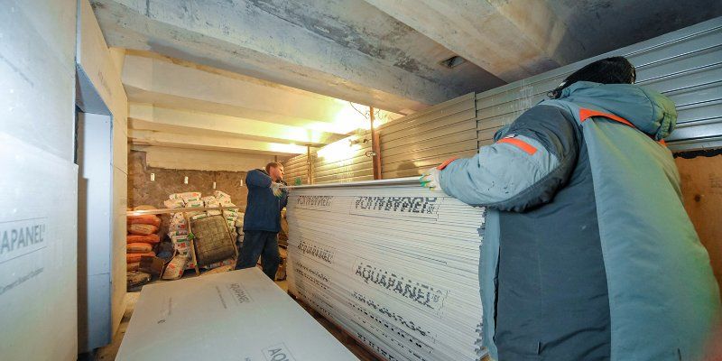 Переходы и вестибюли 31 станции метро откроют до конца месяца