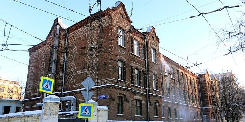 Училищный дом: завершается ремонт исторического корпуса РХТУ имени Менделеева