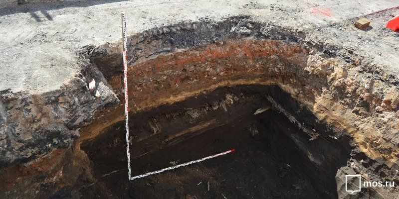 Остатки деревянной мостовой Тверской улицы XVI–XVII веков обнаружили в Москве