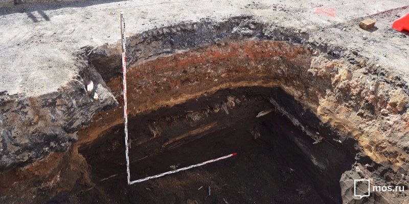 Remains of 16-17th century wooden pavement found on Moscow’s Tverskaya Street