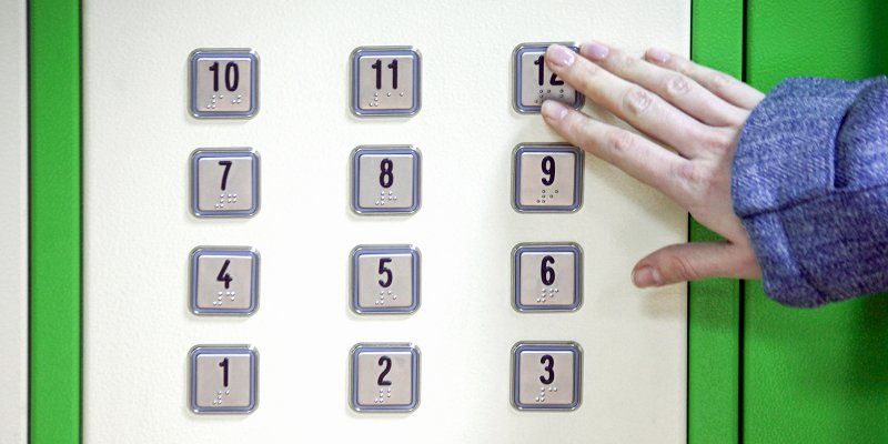 Новые лифты установят в четырех домах Нагорного района
