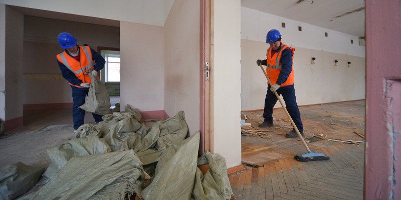 Капитальный ремонт начался в детской поликлинике на Новощукинской улице