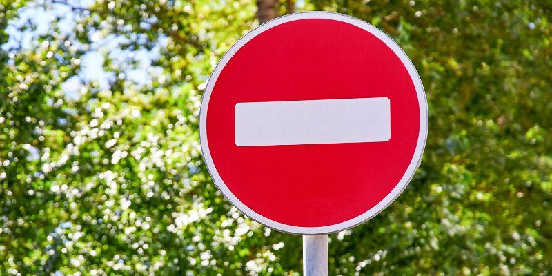 На участке Дмитровского шоссе временно ограничат движение