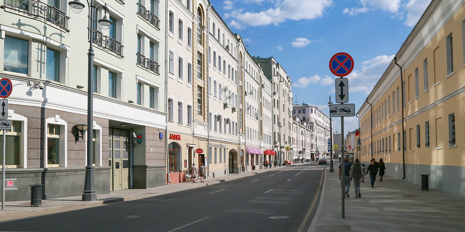 Старинные улицы и тайны города: в столице проведут бесплатные экскурсии на Масленицу