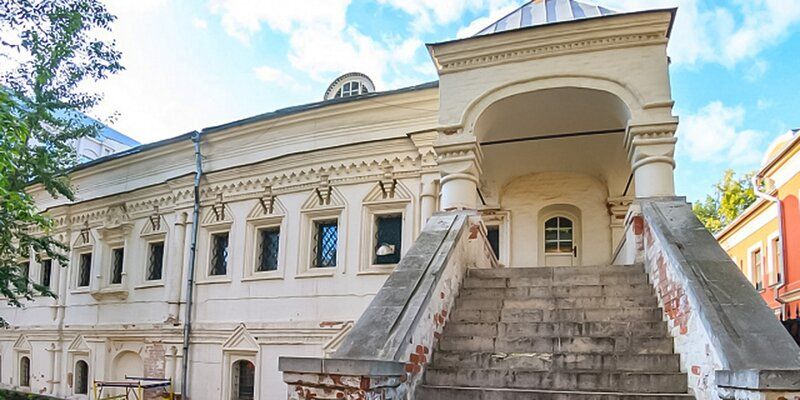 От старинных палат до городского особняка: как под крышей дома Ратманова объединились эпохи
