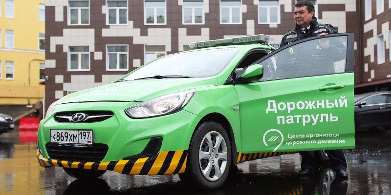 Инспекторов «Дорожного патруля» обучат английскому языку к ЧМ-2018