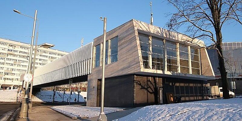 Над Савелкинским проездом построили пешеходный переход