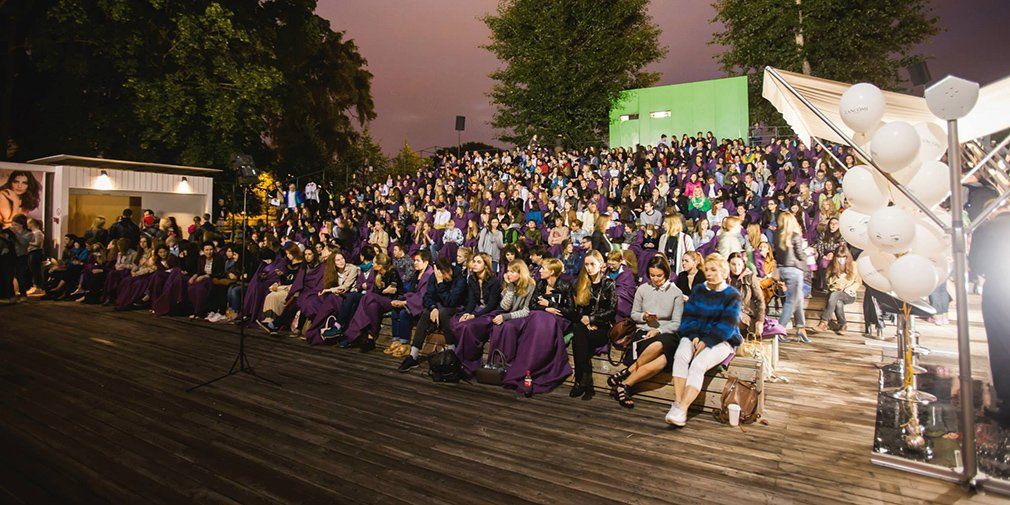 От «Сокольников» до «Музеона»: в каких еще парках открыты летние кинотеатры