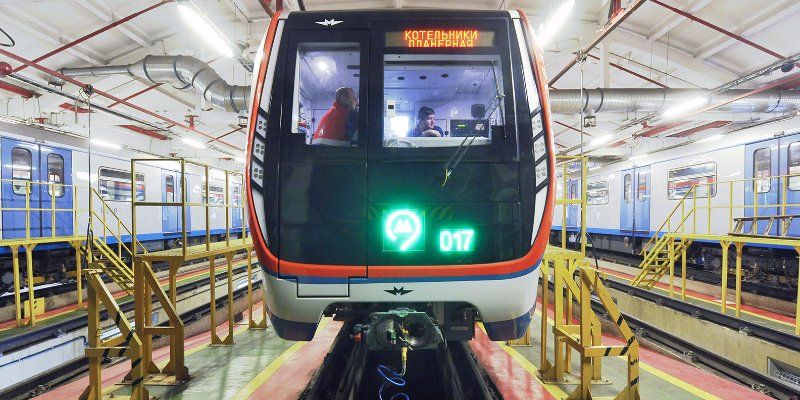 Шесть поездов нового поколения «Москва» запустят в метро 14 апреля