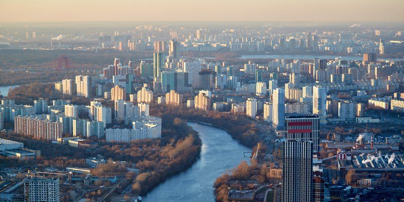 Переменная облачность без осадков ожидается в столице в пятницу