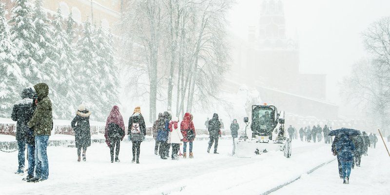Сильный снег и гололедица: какой будет погода в субботу