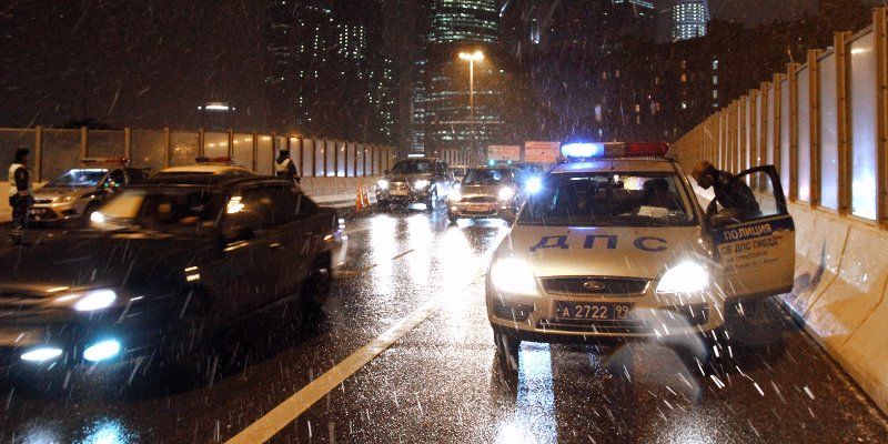 Ситуация на дорогах может осложниться из-за снега и гололедицы
