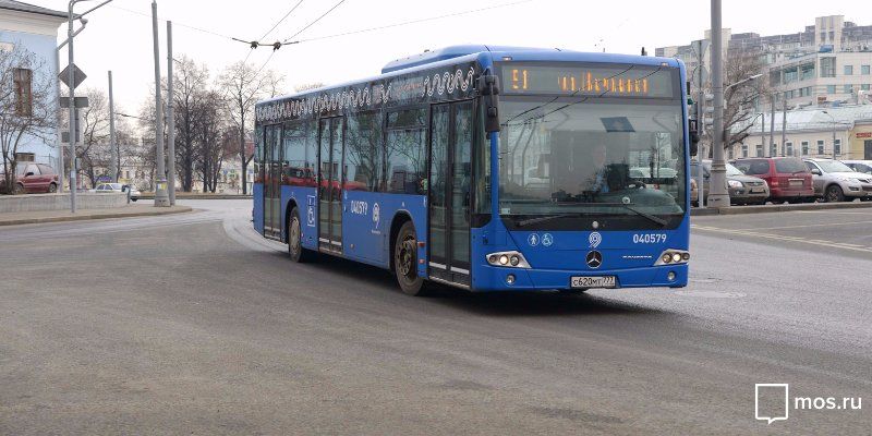 Новый полуэкспрессный автобус связал шесть линий метро