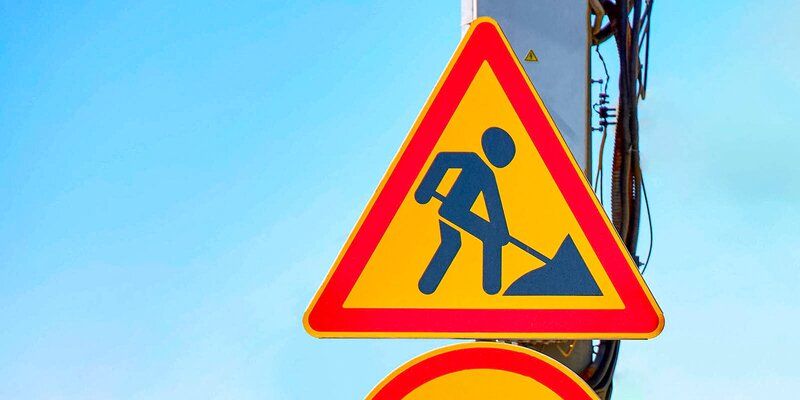 На некоторых улицах в нескольких районах столицы ограничат движение транспорта