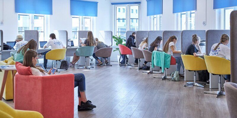 Настройка рекламы и работа с маркетплейсами: «Моя карьера» приглашает москвичей на практический лекторий