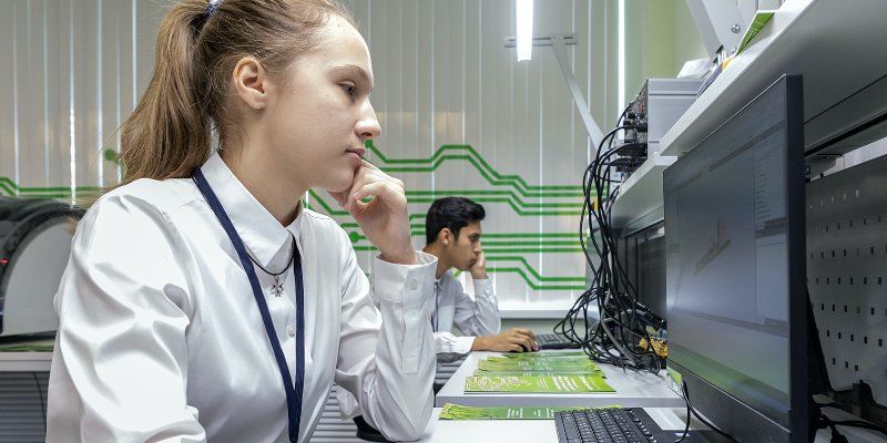 Каких специалистов будут готовить в детском технопарке «Альтаир»